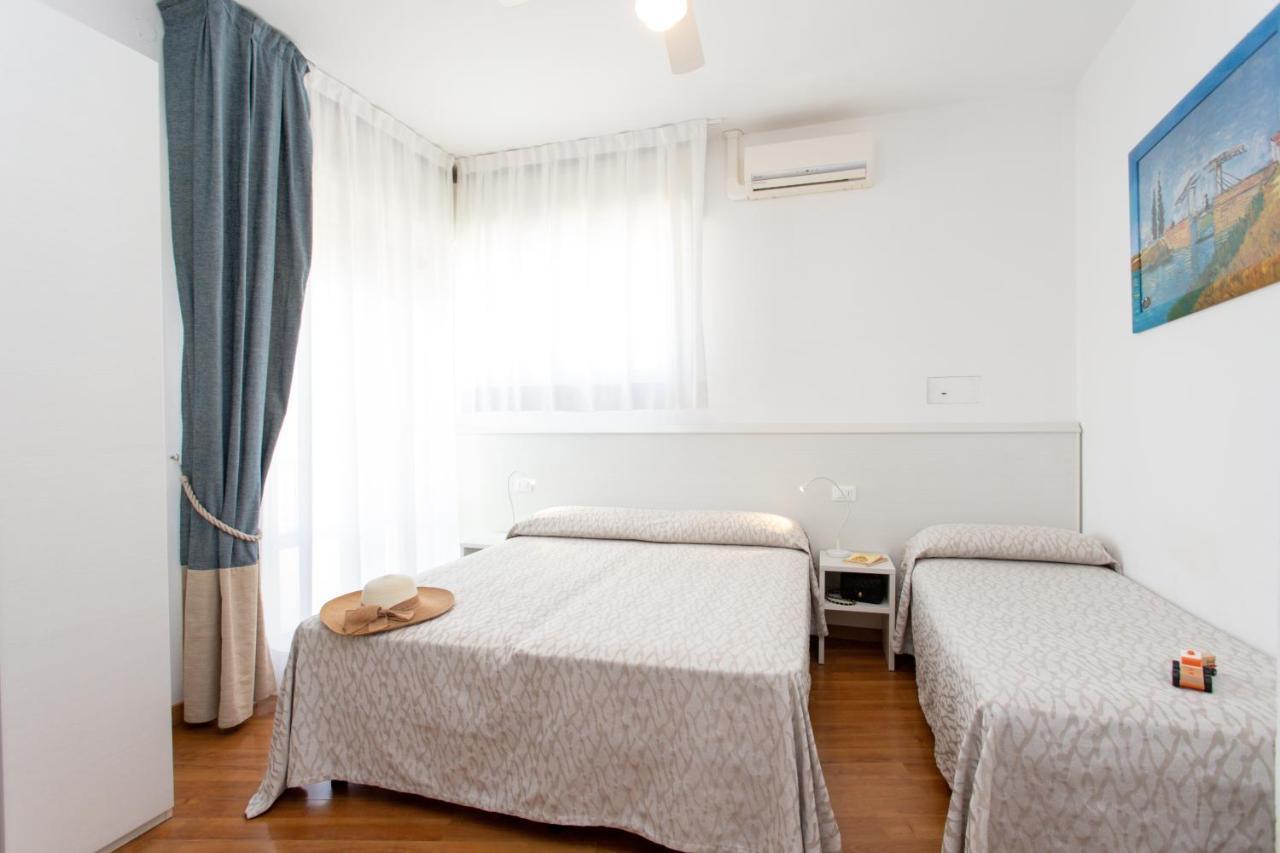 Hotel Telenia Lido di Jesolo Exteriör bild