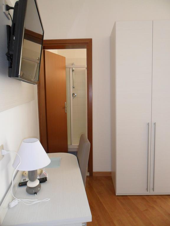 Hotel Telenia Lido di Jesolo Exteriör bild